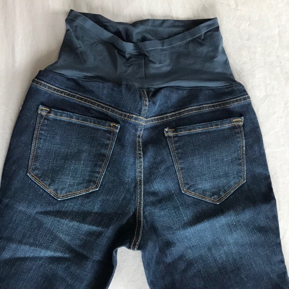NWT Old Navy maternity jeans - Picture 3 of 7